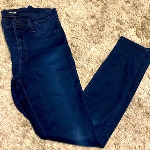 Hudson Midrise Nico Suoer Skinny Jeans 28